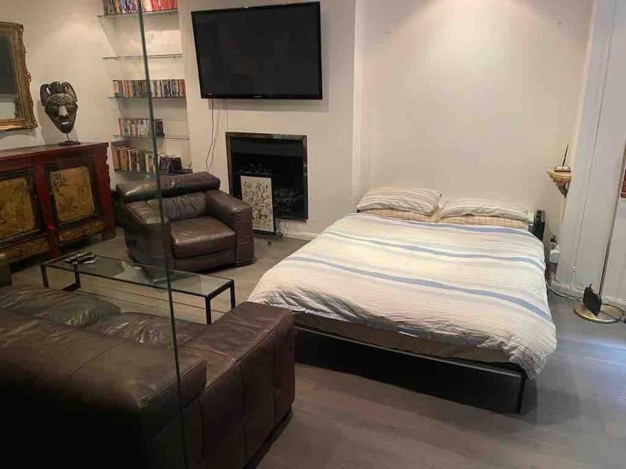 Large Studio Flat In Kensington Londres Exterior foto